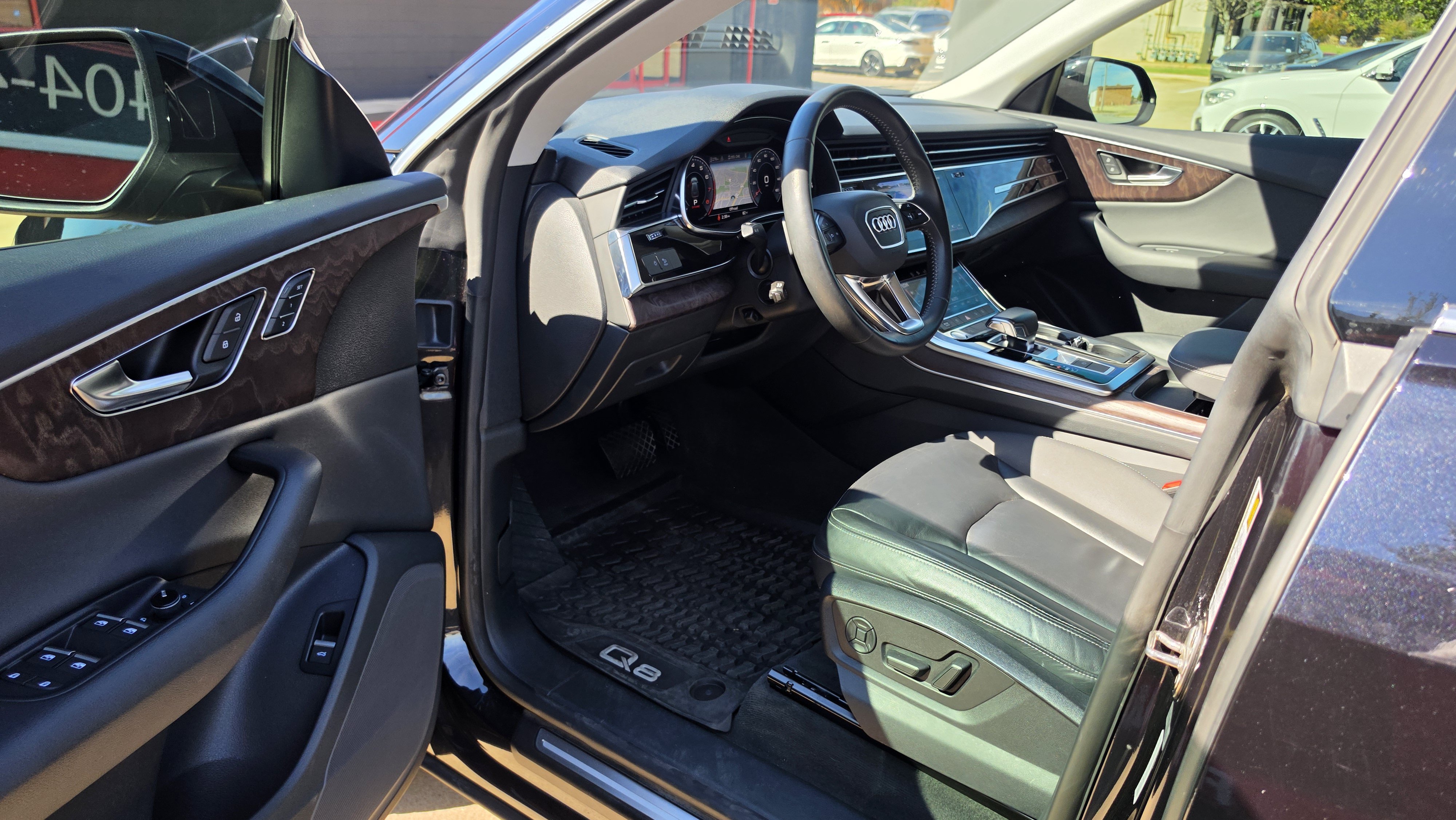 Used 2019 Audi Q8 Premium w/ Convenience Package AWD/4WD image 24