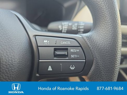 New 2026 Honda HR-V LX image 23