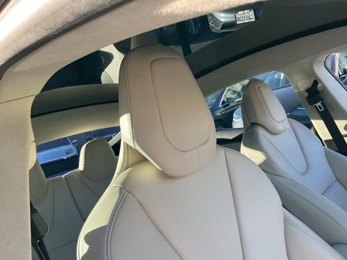 Used 2019 Tesla Model S Long Range image 63