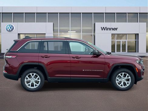 Used 2022 Jeep Grand Cherokee Limited RWD image 6