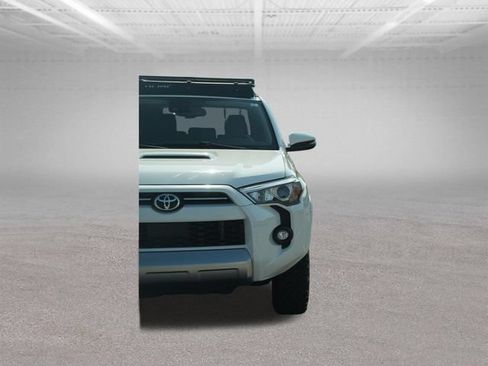 Used 2021 Toyota 4Runner TRD Off-Road Premium w/ Moonroof Package AWD/4WD image 43