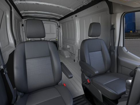 New 2026 Ford Transit 250 148 Medium Roof RWD image 10