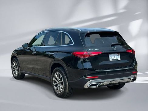 Certified 2025 Mercedes-Benz GLC 300 4MATIC image 3