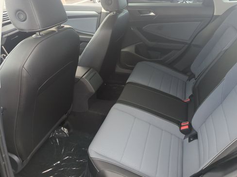 New 2025 Volkswagen Jetta SE image 17