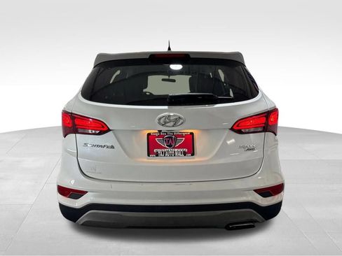 Used 2018 Hyundai Santa Fe Sport AWD/4WD image 6