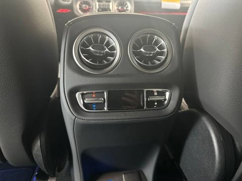 Used 2027 Mercedes-Benz G 63 AMG 4MATIC image 40