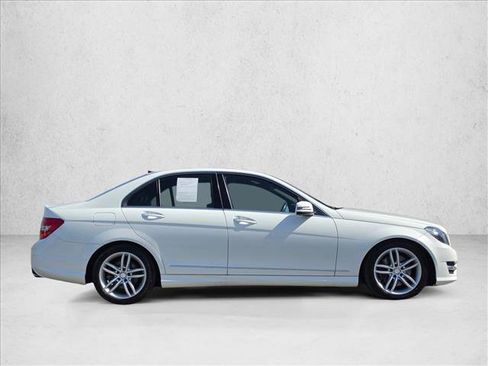 Used 2013 Mercedes-Benz C 300 4MATIC Sedan image 6