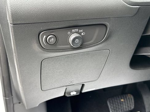 New 2026 Buick Encore GX Preferred w/ Comfort Package FWD image 31