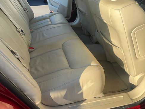 Used 2008 Cadillac DTS Performance w/ Platinum Edition image 22