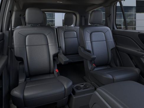 New 2026 Lincoln Aviator Reserve w/ Luxury Package image 33