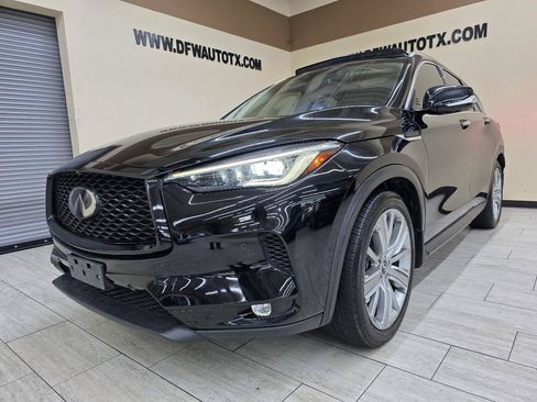 Used 2021 INFINITI QX50 Sensory FWD image 2