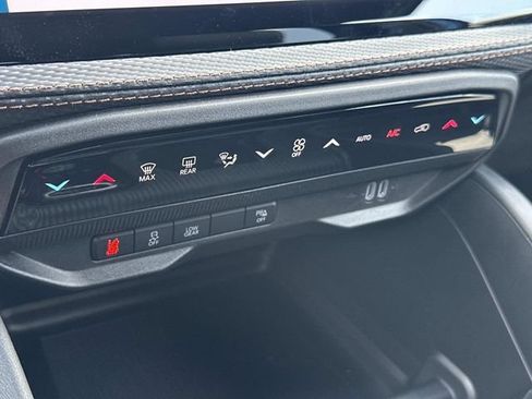 New 2026 Jeep Cherokee Limited AWD/4WD image 29