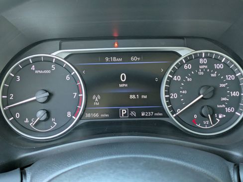 Used 2025 Nissan Sentra SV image 19