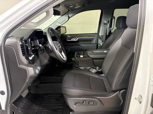 Certified 2026 GMC Sierra 1500 SLE w/ Preferred Package AWD/4WD image 18