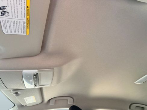 New 2025 Nissan Sentra SV image 13