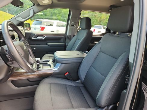 Used 2023 Chevrolet Silverado 1500 RST AWD/4WD image 21