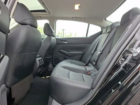 Used 2023 Nissan Altima 2.5 SL AWD/4WD image 13