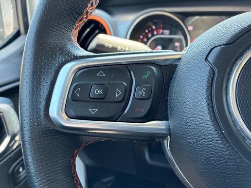 Used 2022 Jeep Gladiator Mojave w/ LED Lighting Group AWD/4WD image 28