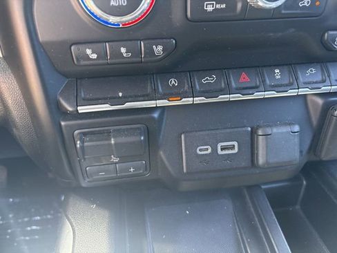 Used 2019 GMC Sierra 1500 SLT RWD image 37