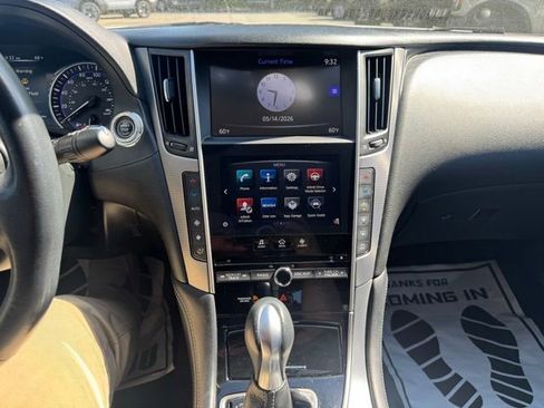Used 2017 INFINITI Q50 3.0t Premium RWD image 31