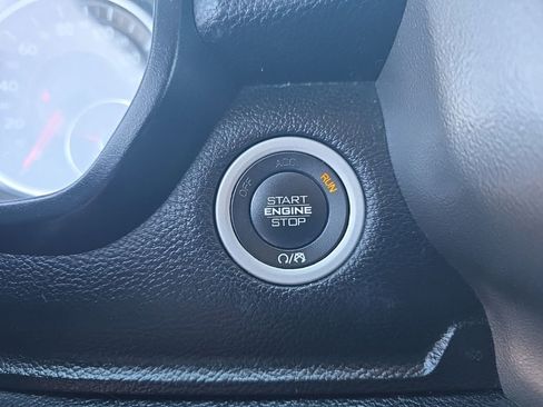 Used 2020 RAM 1500 Big Horn AWD/4WD image 21