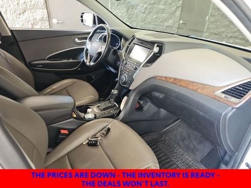 Used 2018 Hyundai Santa Fe Sport w/ Cargo Package FWD image 24