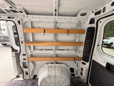 Used 2017 RAM ProMaster 1500 w/ Premium Appearance Group FWD image 23