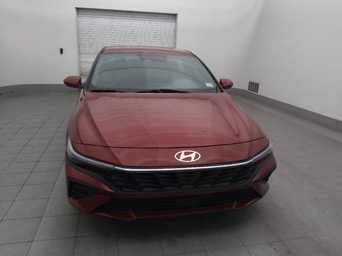 Used 2024 Hyundai Elantra SEL image 14