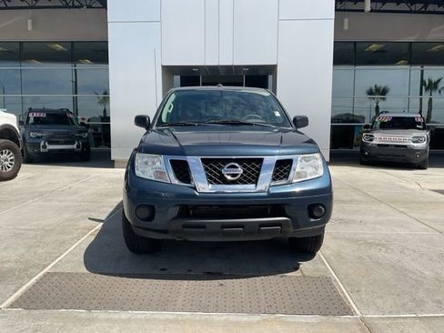 Used 2016 Nissan Frontier SV AWD/4WD image 9