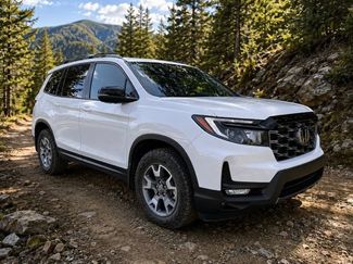 Used 2022 Honda Passport TrailSport video 1