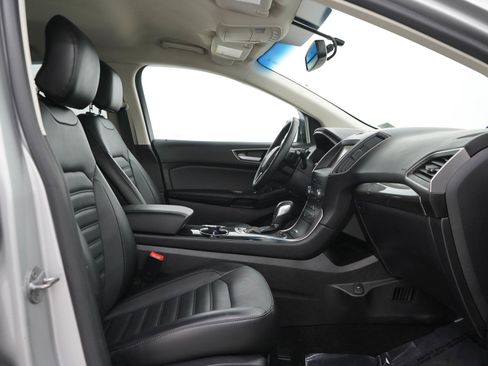 Used 2015 Ford Edge SEL w/ Equipment Group 201A AWD/4WD image 12
