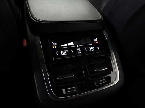 Used 2016 Volvo XC90 T6 Inscription w/ Vision Package image 35