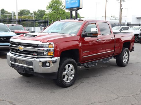 Used 2019 Chevrolet Silverado 2500 LTZ w/ Z71 Package, Off-Road AWD/4WD image 5
