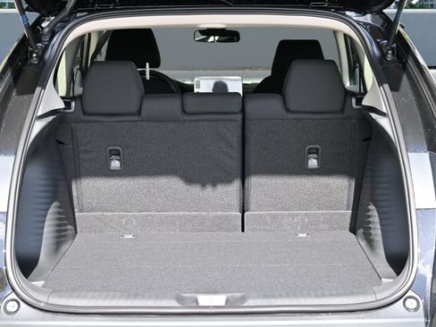 New 2026 Honda HR-V LX image 9