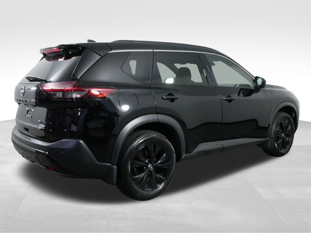 Used 2023 Nissan Rogue SV w/ SV Premium B Package AWD/4WD image 10