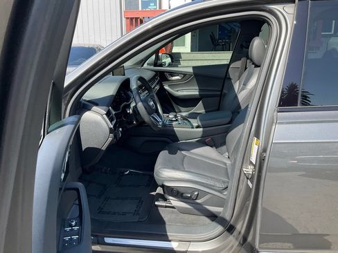 Used 2019 Audi Q7 3.0T Prestige w/ Prestige Package AWD/4WD image 17