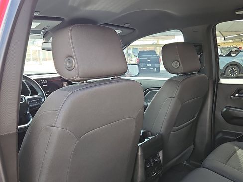 Used 2023 GMC Canyon Elevation w/ Trailering Package RWD image 7