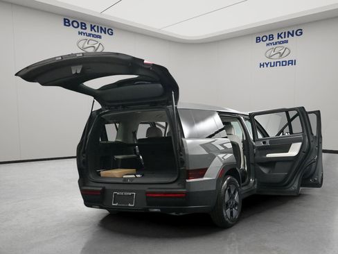 New 2026 Hyundai Santa Fe SE FWD image 19