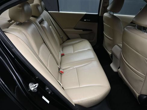 Used 2014 Honda Accord LX image 22