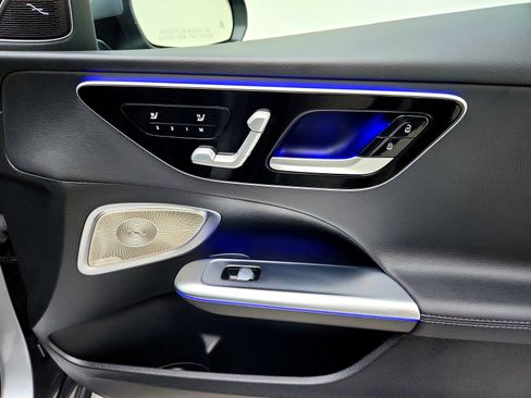 Certified 2025 Mercedes-Benz C 300 Sedan image 25