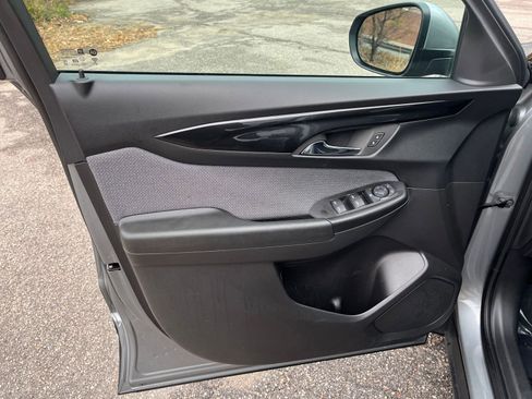 Used 2025 Chevrolet TrailBlazer LT image 18