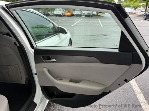Used 2019 Hyundai Sonata SE FWD image 14