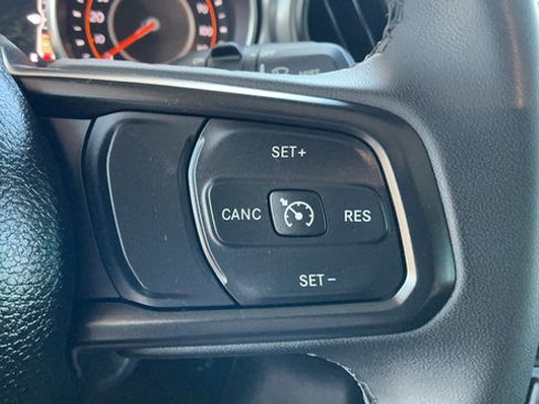 Used 2023 Jeep Wrangler Sport AWD/4WD image 12