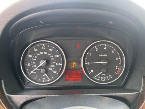 Used 2011 BMW 328i xDrive Sedan AWD/4WD image 16