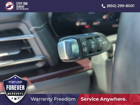 Used 2025 Chevrolet Traverse Z71 w/ Driver Confidence Package AWD/4WD image 21