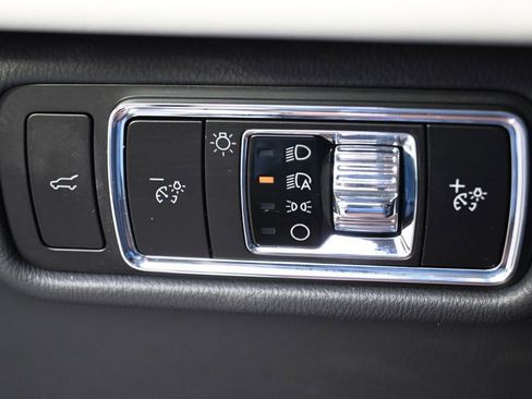 New 2026 Lincoln Aviator AWD w/ Jet Appearance Package image 25