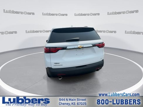Used 2023 Chevrolet Traverse LT FWD image 7