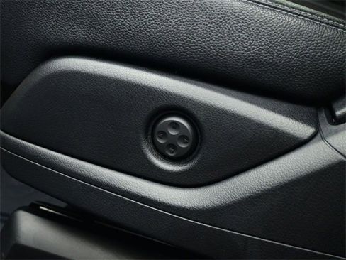 Used 2017 Mercedes-Benz GLE 43 AMG 4MATIC image 18