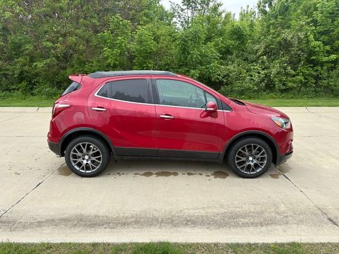 Used 2019 Buick Encore Sport Touring w/ Safety Package FWD image 10