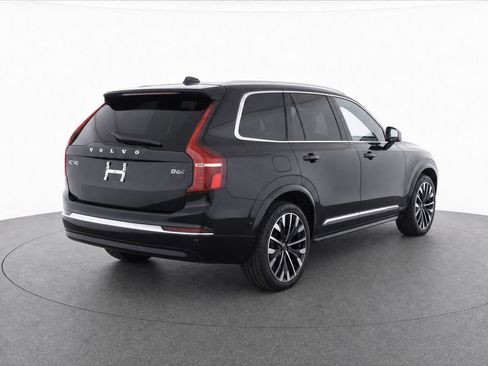 Certified 2026 Volvo XC90 B6 Ultra AWD/4WD image 4